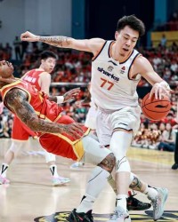 易倍体育官方入口-胡金秋30分 浙江广厦主场101比93击败上海久事 古德温28分